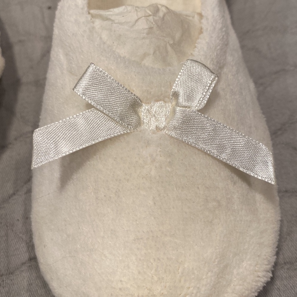 Black and Cream Ballet Slipper Lot - Picture 6 of 8